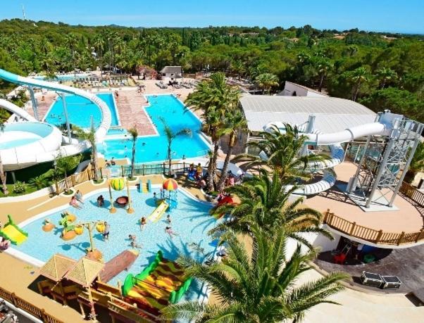 La Baume La Palmeraie Camping *