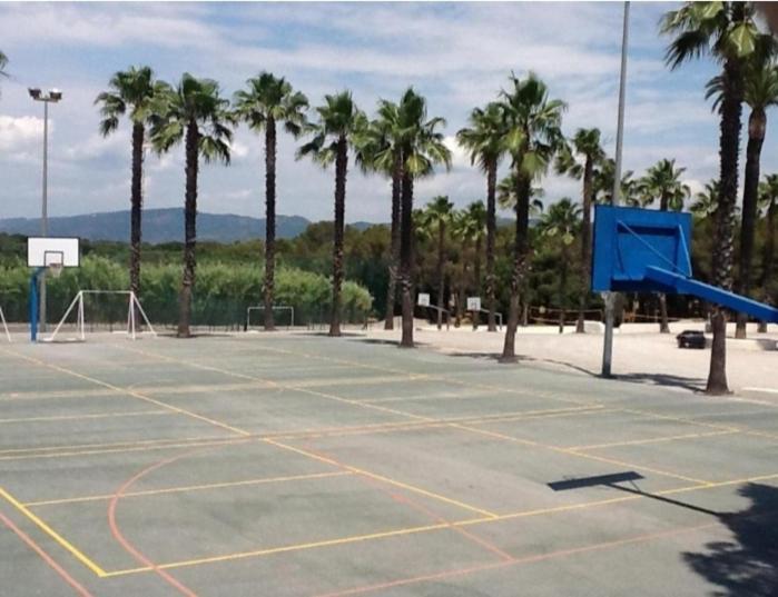 Camping La Baume La Palmeraie *